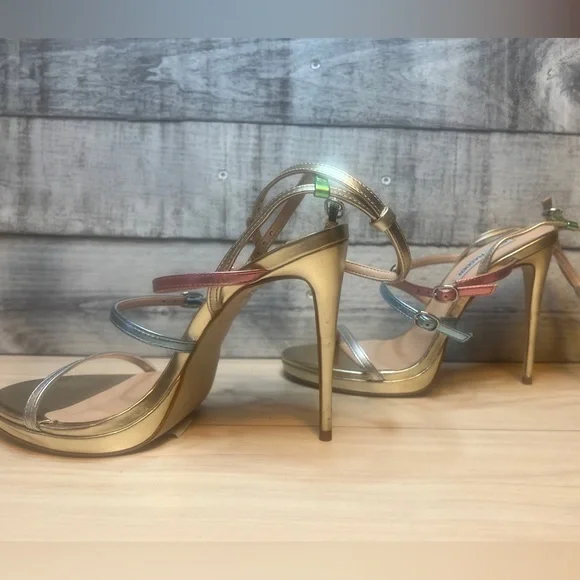 STEVE MADDEN NWT Jubliant Rainbow Metallic Strappy Buckle Detail Dress Sandals - Picture 8 of 12